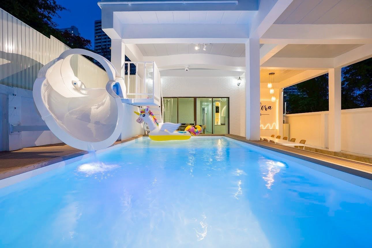 Pool Villa Pattaya Thailand
